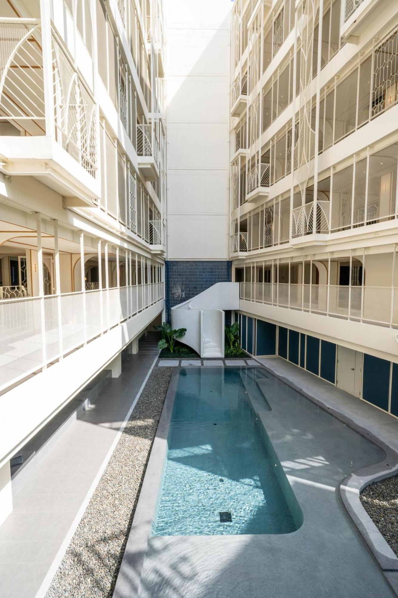 Yanh Ratchawat Hotel バンコク都 エクステリア 写真